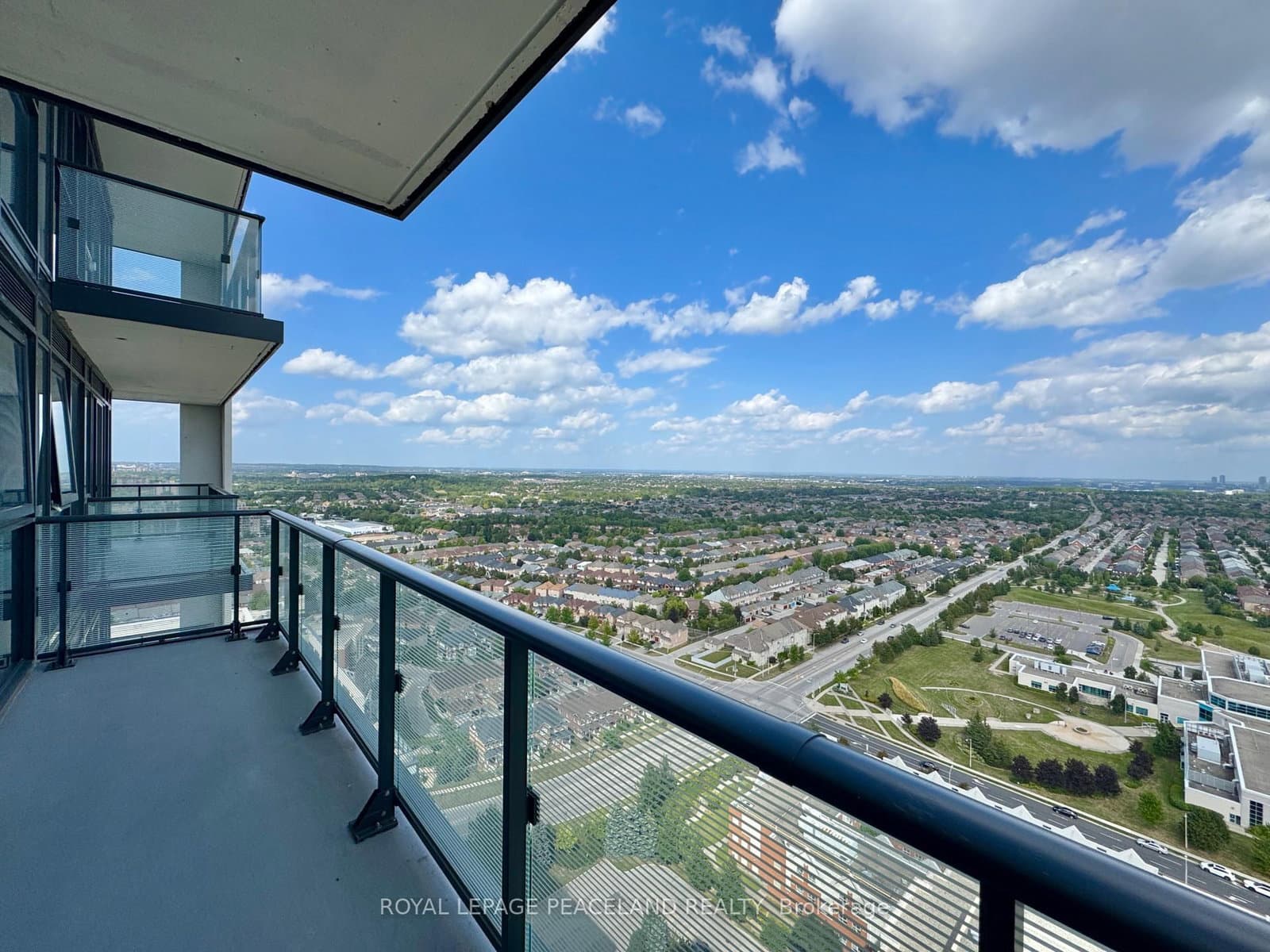 105 Oneida Crescent, Unit 2806 thumbnail 14