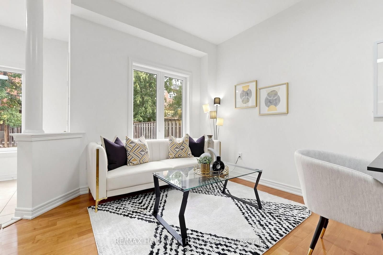 40 Idyllwood Avenue thumbnail 10
