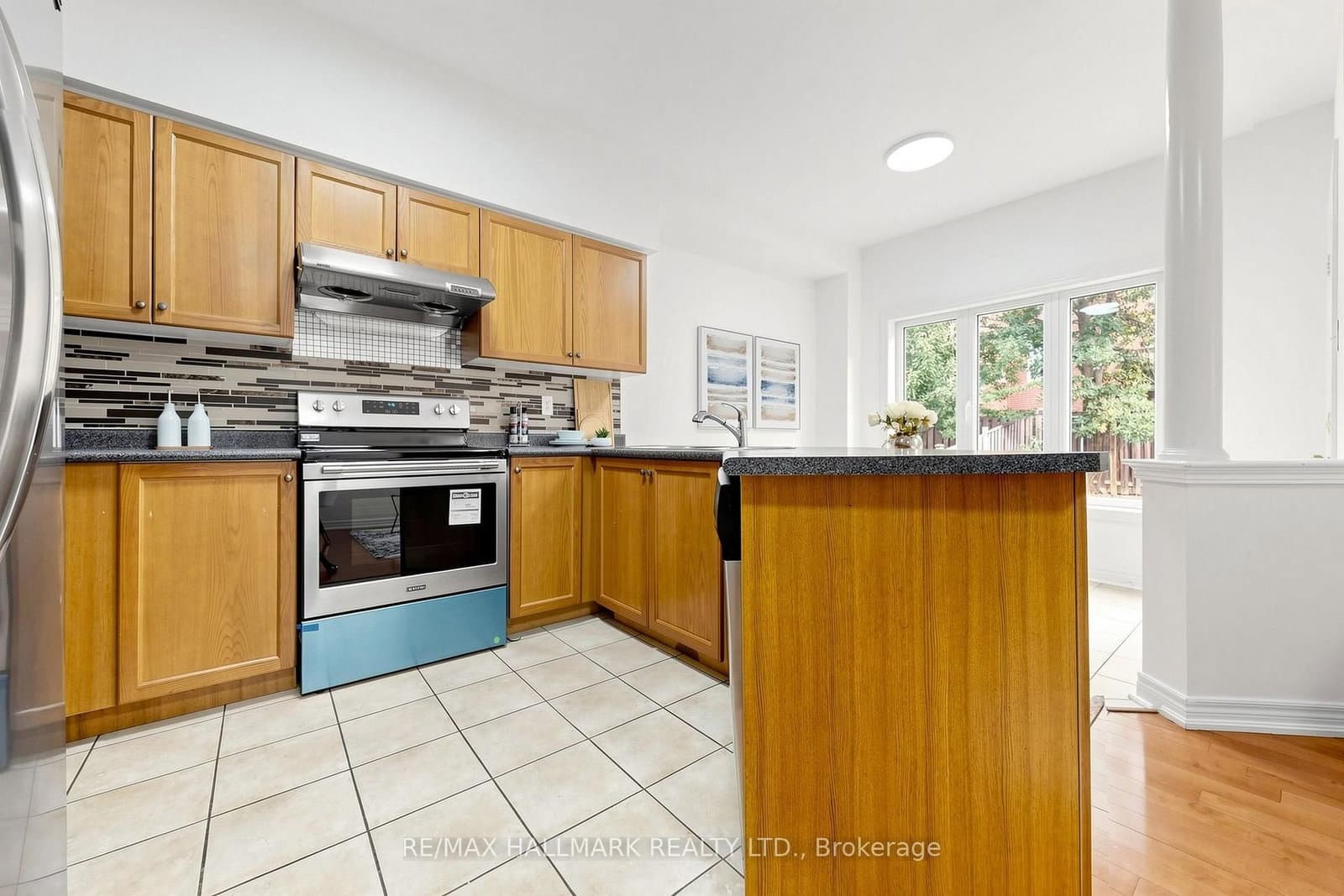 40 Idyllwood Avenue thumbnail 18