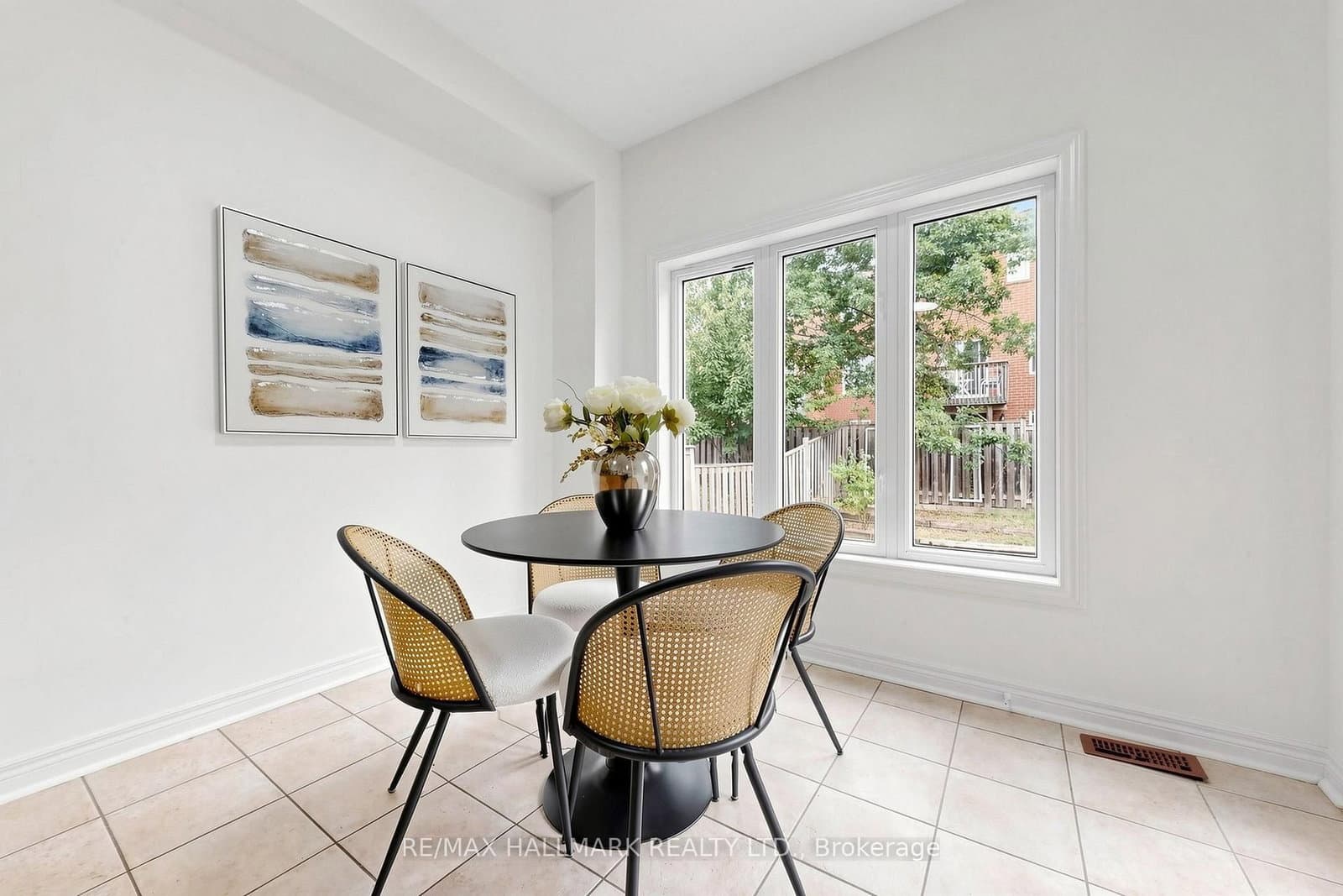 40 Idyllwood Avenue thumbnail 20