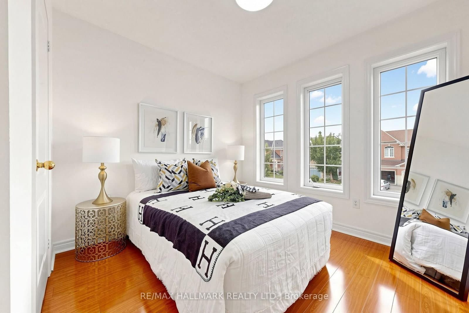 40 Idyllwood Avenue thumbnail 31