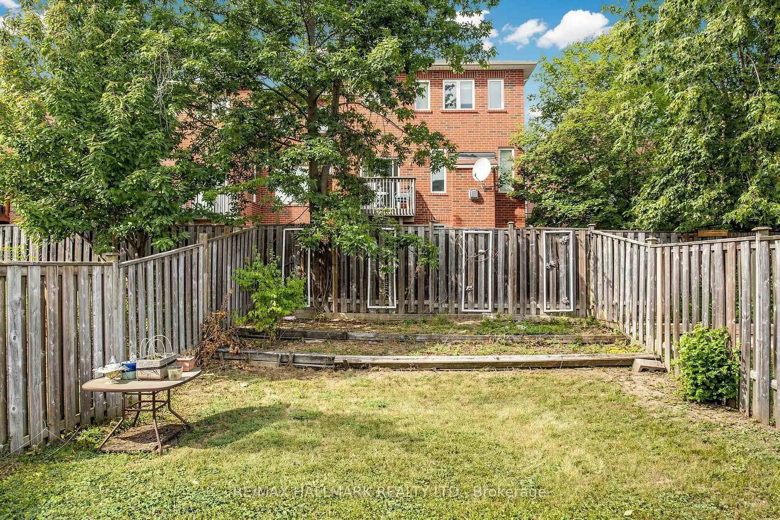 40 Idyllwood Avenue thumbnail 37