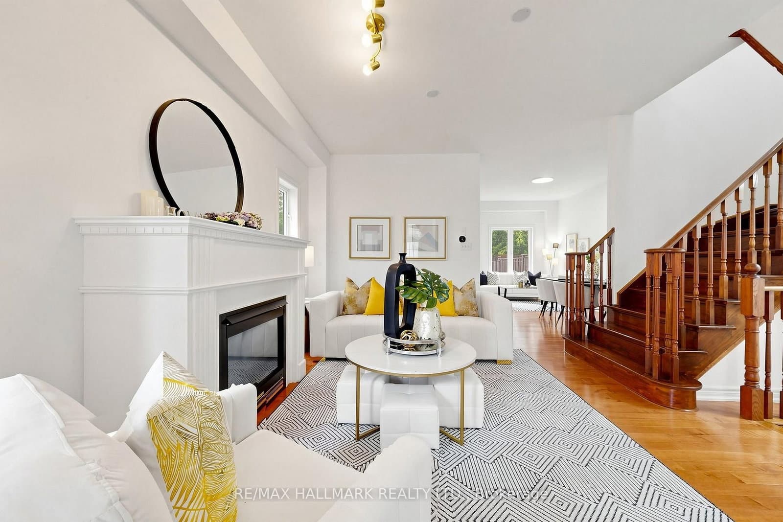 40 Idyllwood Avenue thumbnail 8