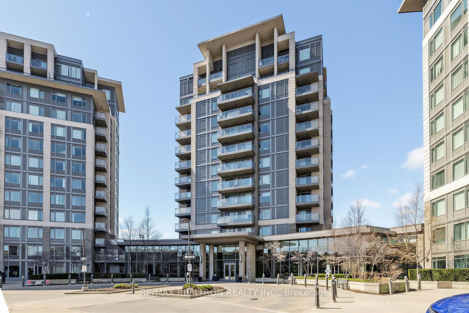 253 South Park Road, Unit Ph# 2 thumbnail 2