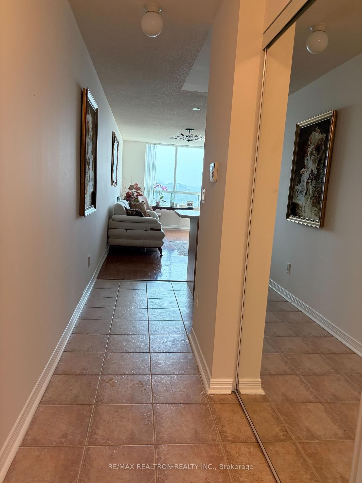 23 Oneida Crescent, Unit PH13 thumbnail 4