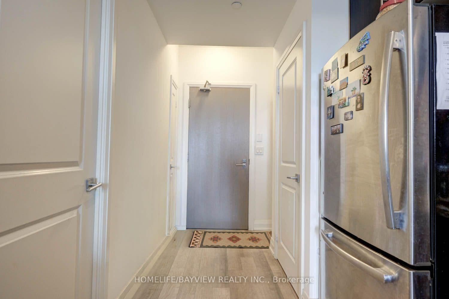 7165 YONGE Street, Unit 2403 thumbnail 10