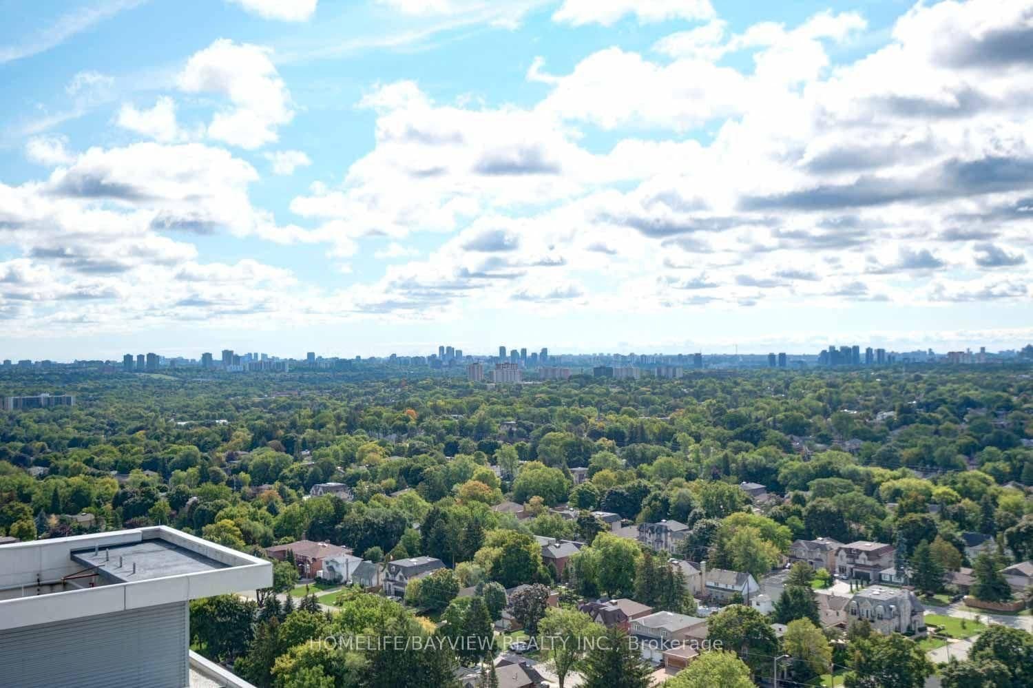 7165 YONGE Street, Unit 2403 thumbnail 12
