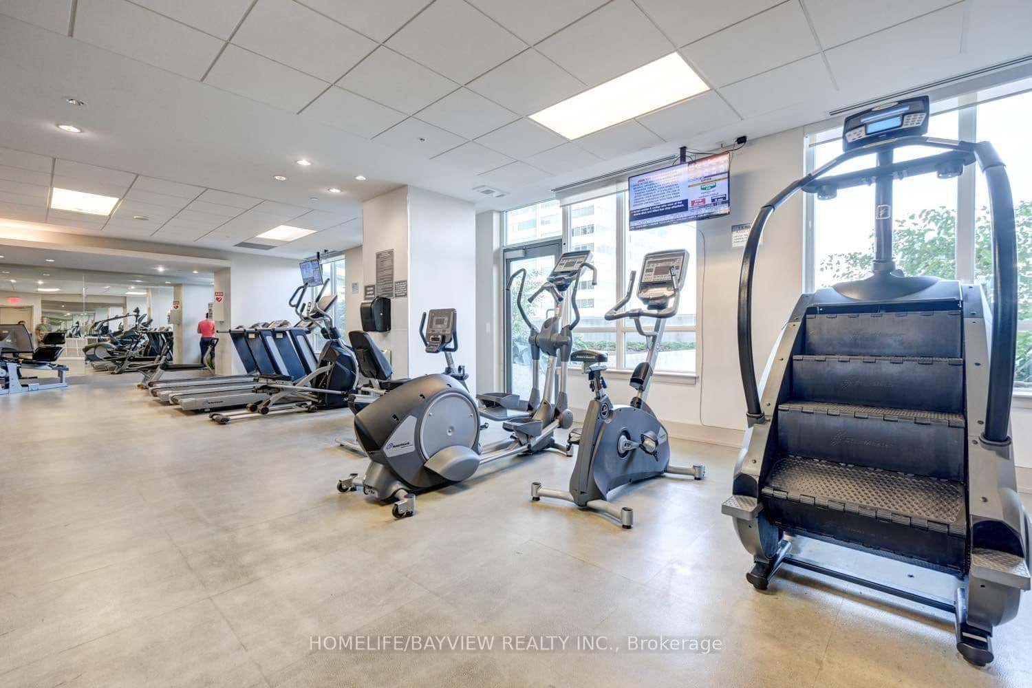 7165 YONGE Street, Unit 2403 thumbnail 29