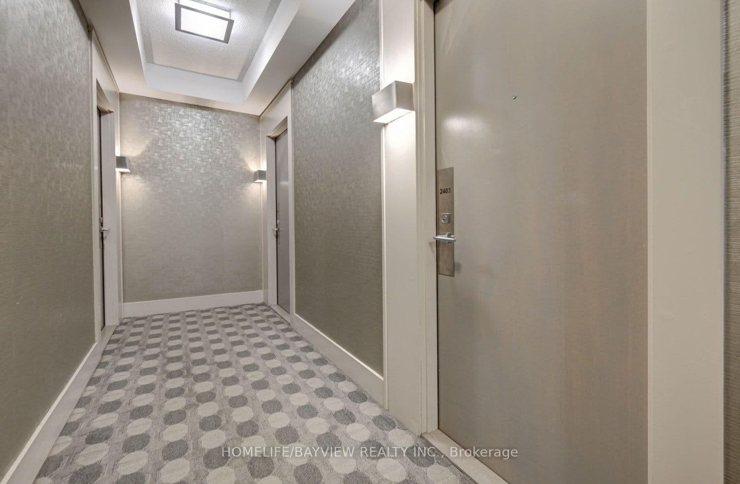 7165 YONGE Street, Unit 2403 thumbnail 9