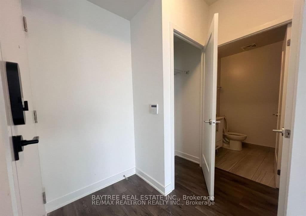 105 Oneida Crescent, Unit 1107 thumbnail 6