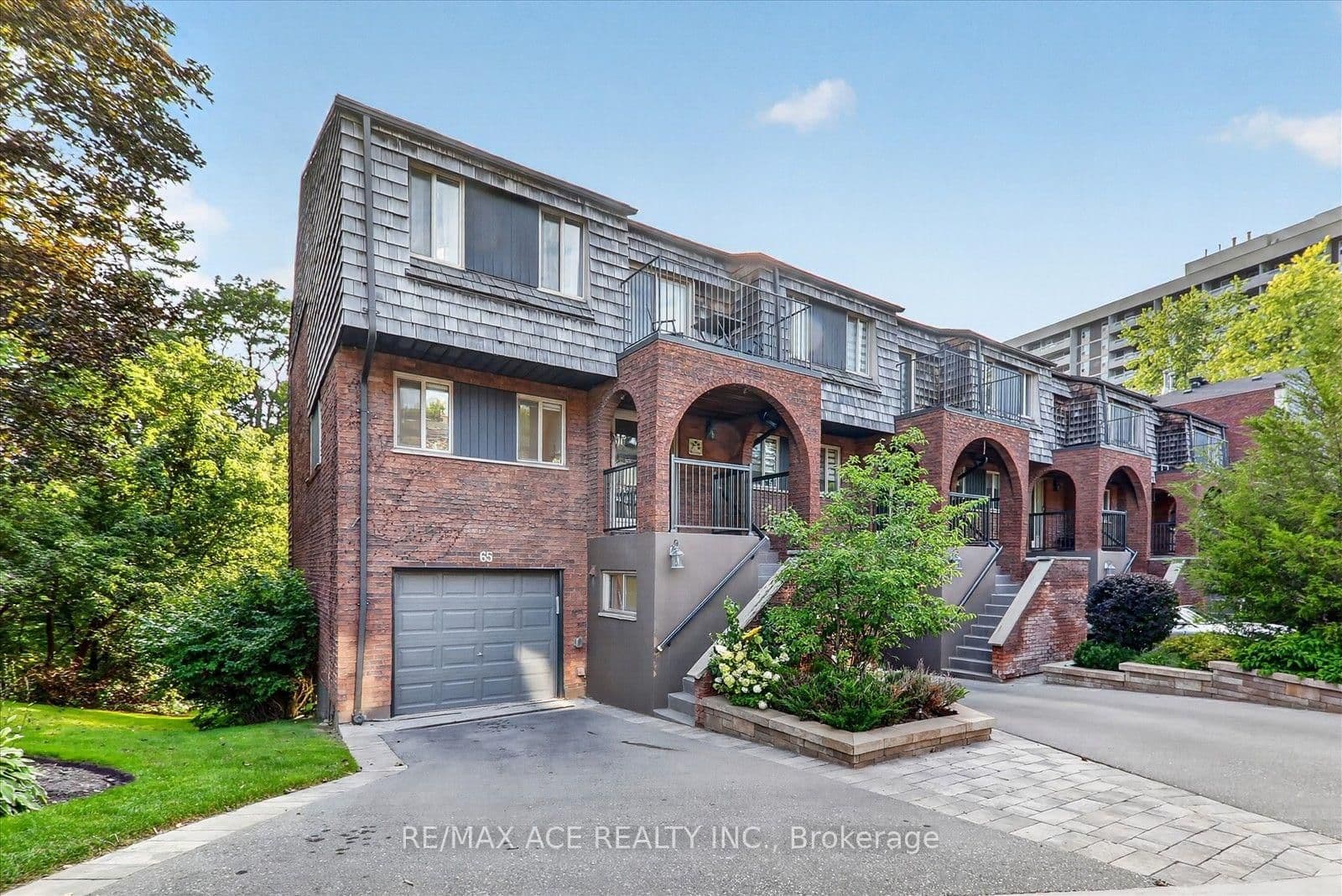 65 Cricklewood Crescent - Image 1