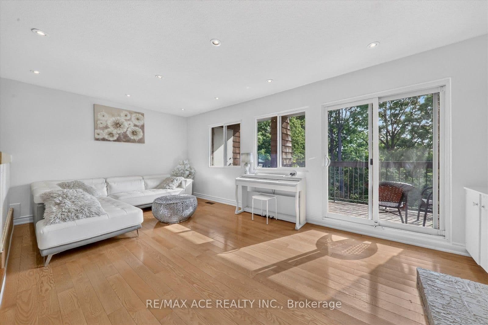 65 Cricklewood Crescent thumbnail 14