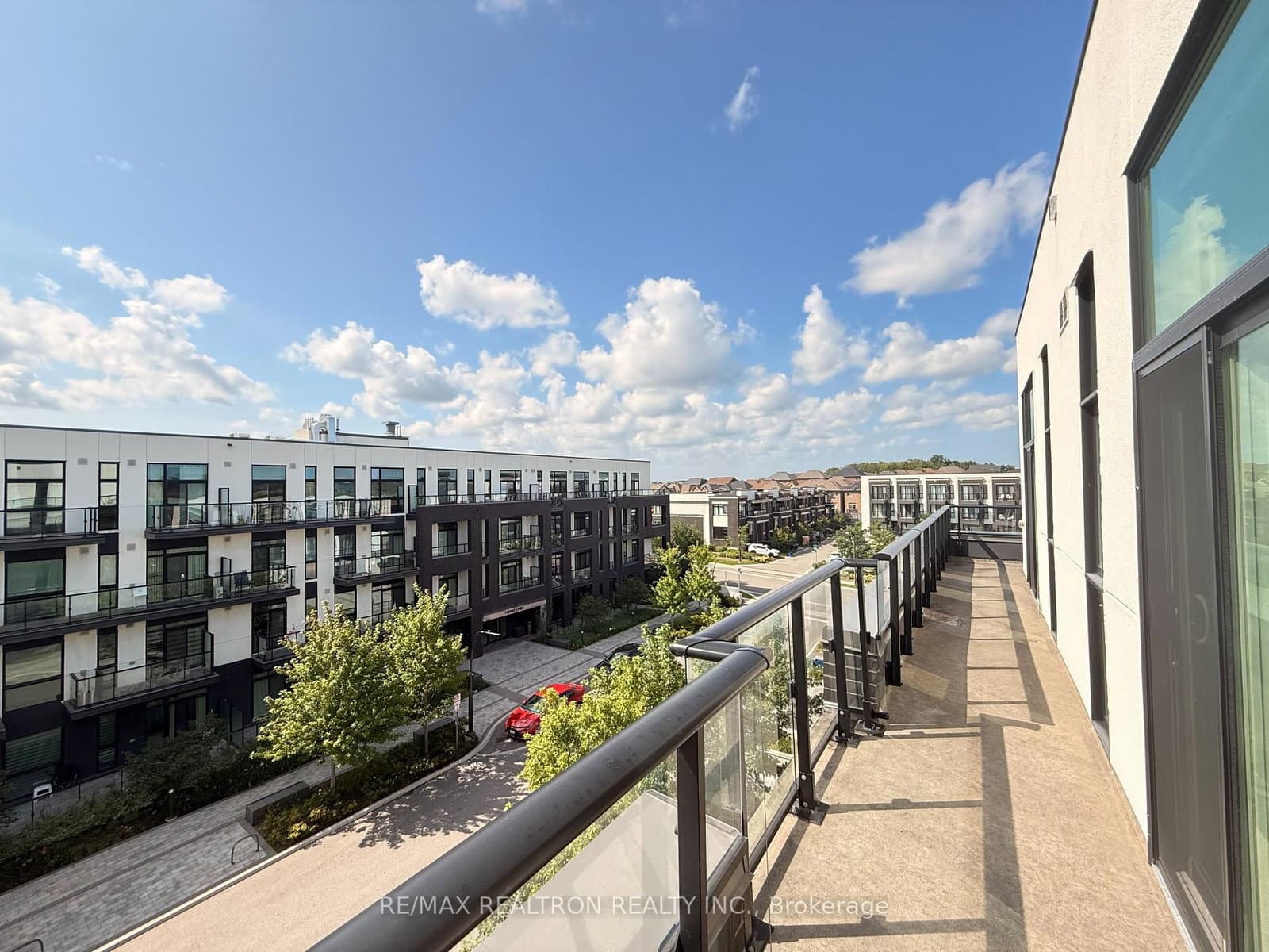1709 Bur Oak Avenue, Unit 509 thumbnail 20