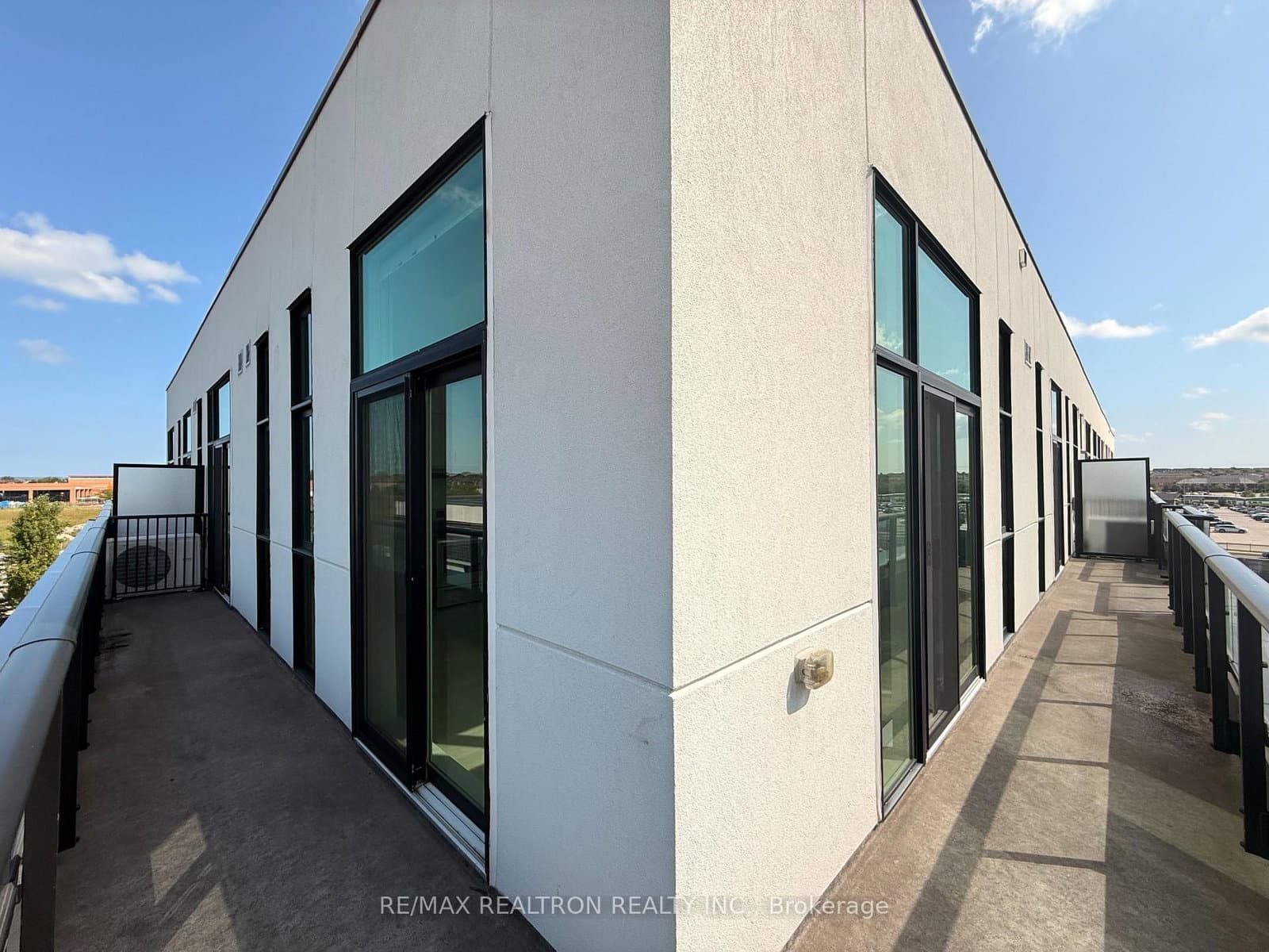 1709 Bur Oak Avenue, Unit 509 thumbnail 24
