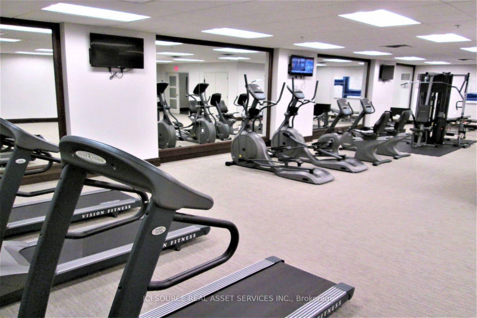73 King William Crescent, Unit 202 thumbnail 15