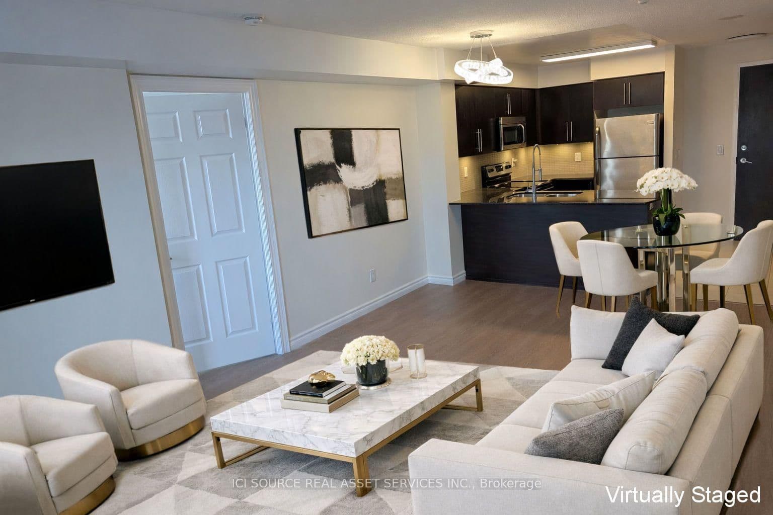 73 King William Crescent, Unit 202 thumbnail 2