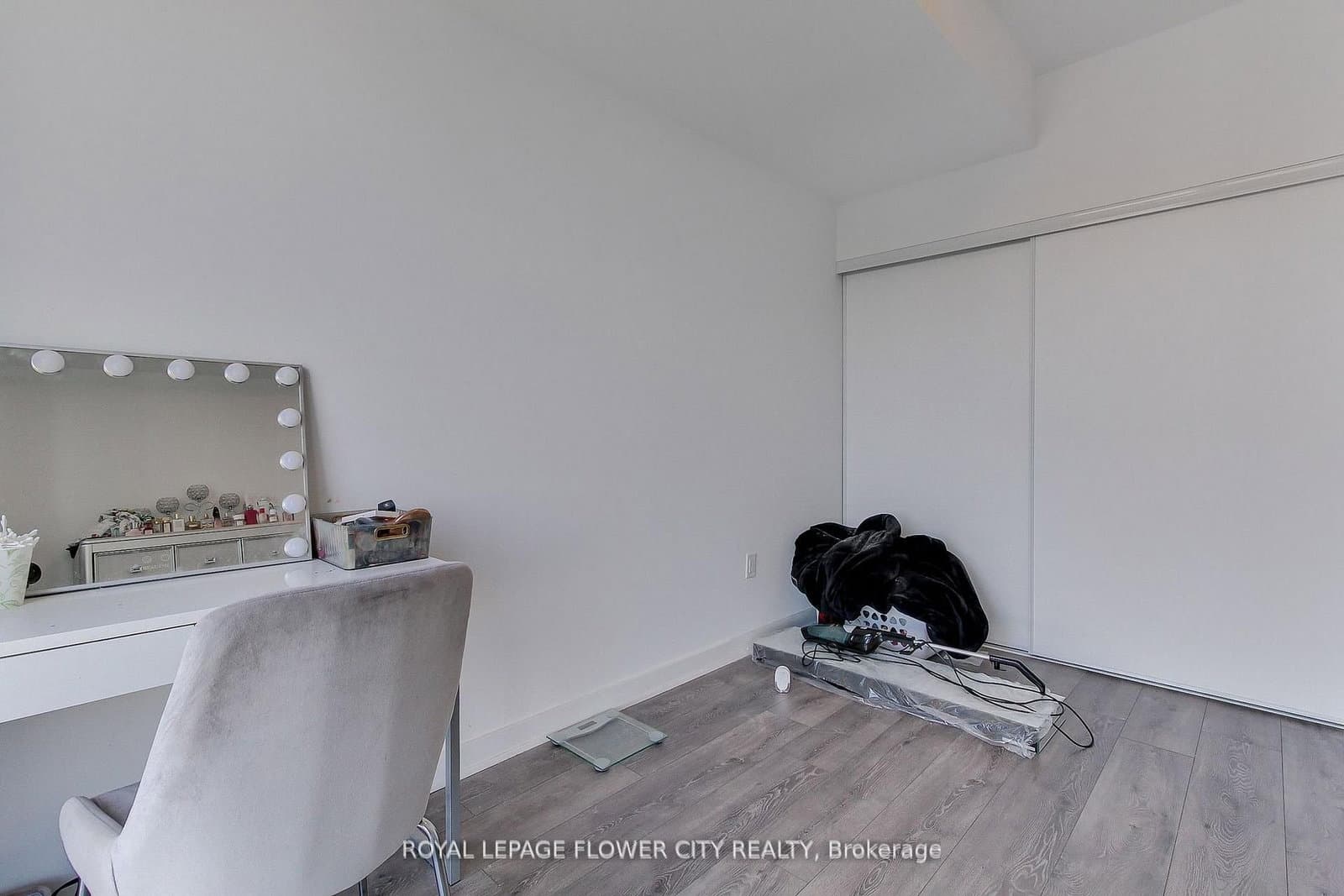95 Oneida Crescent, Unit 2305 thumbnail 12