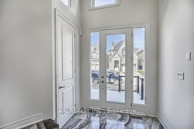 79 Baldry Avenue thumbnail 3