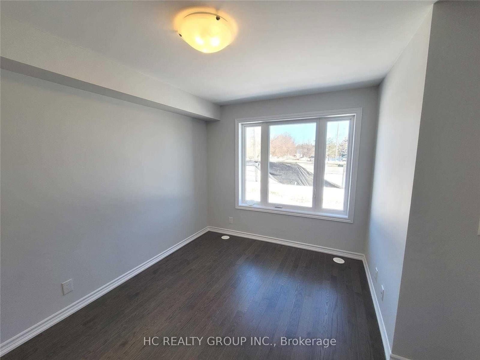 9702 Kennedy Road thumbnail 10