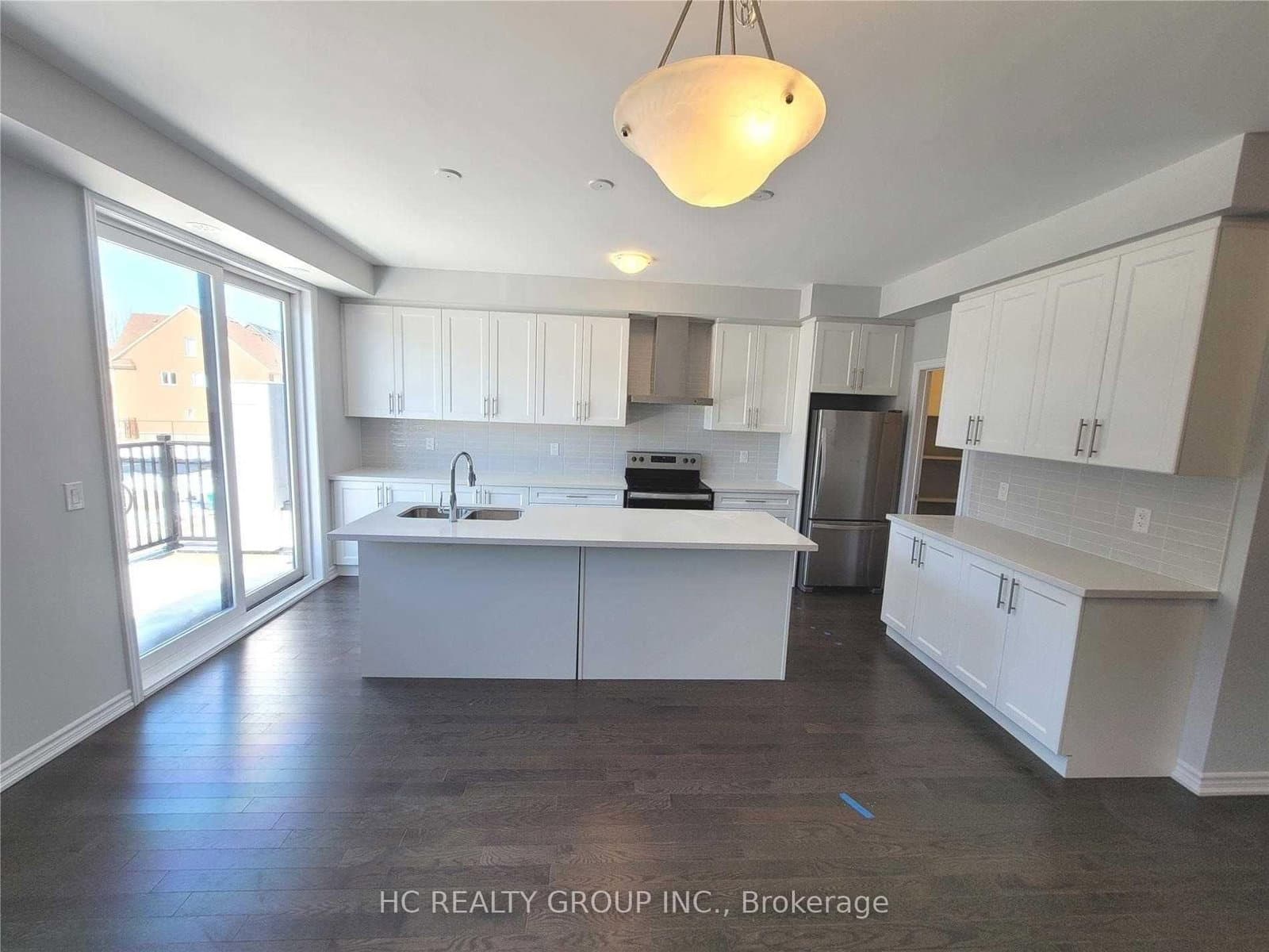 9702 Kennedy Road thumbnail 2