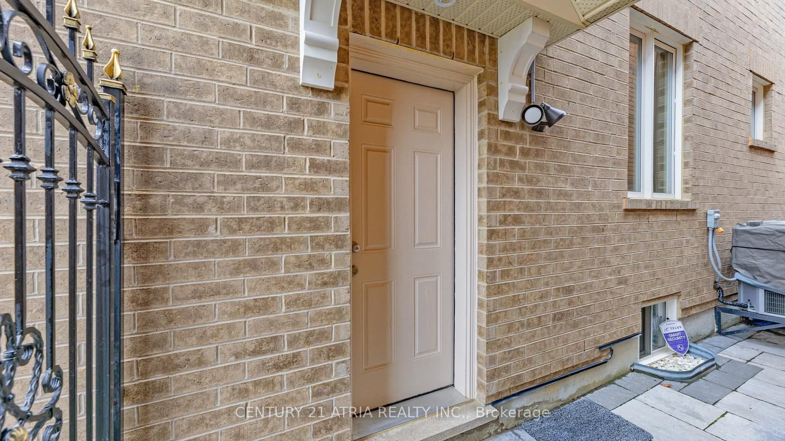 69 Diamond Jubilee Drive thumbnail 34