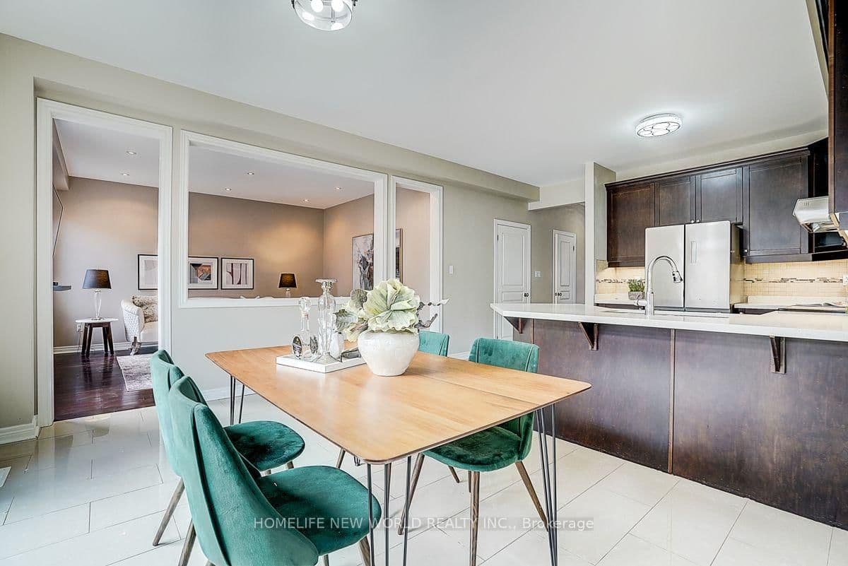 39 James Parrott Avenue thumbnail 11