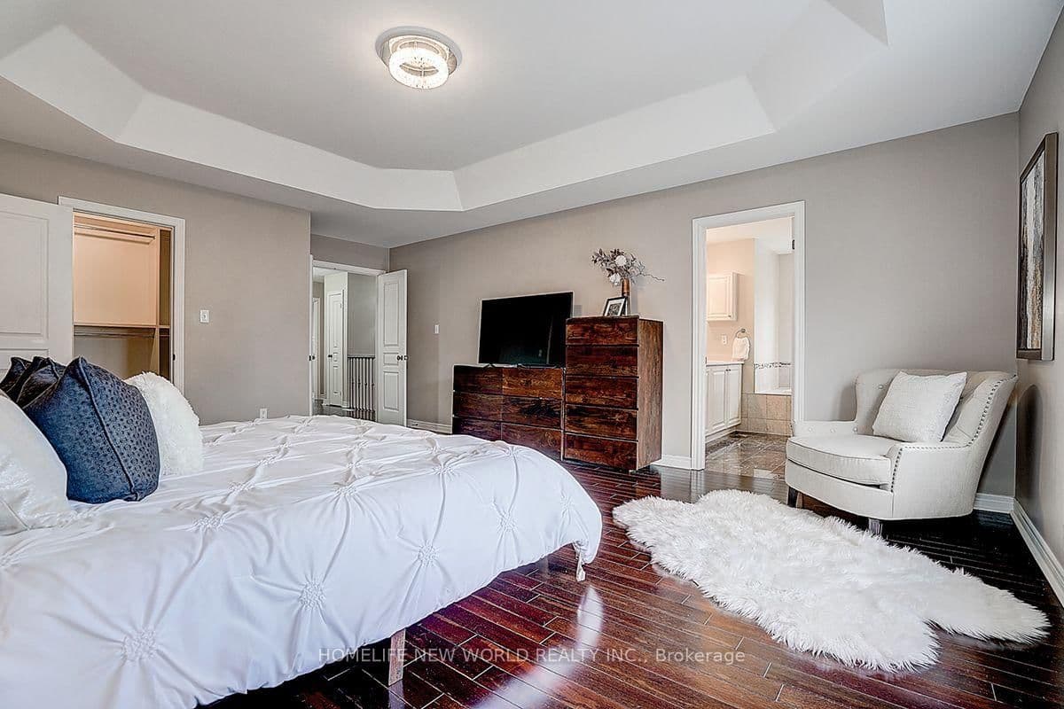 39 James Parrott Avenue thumbnail 22
