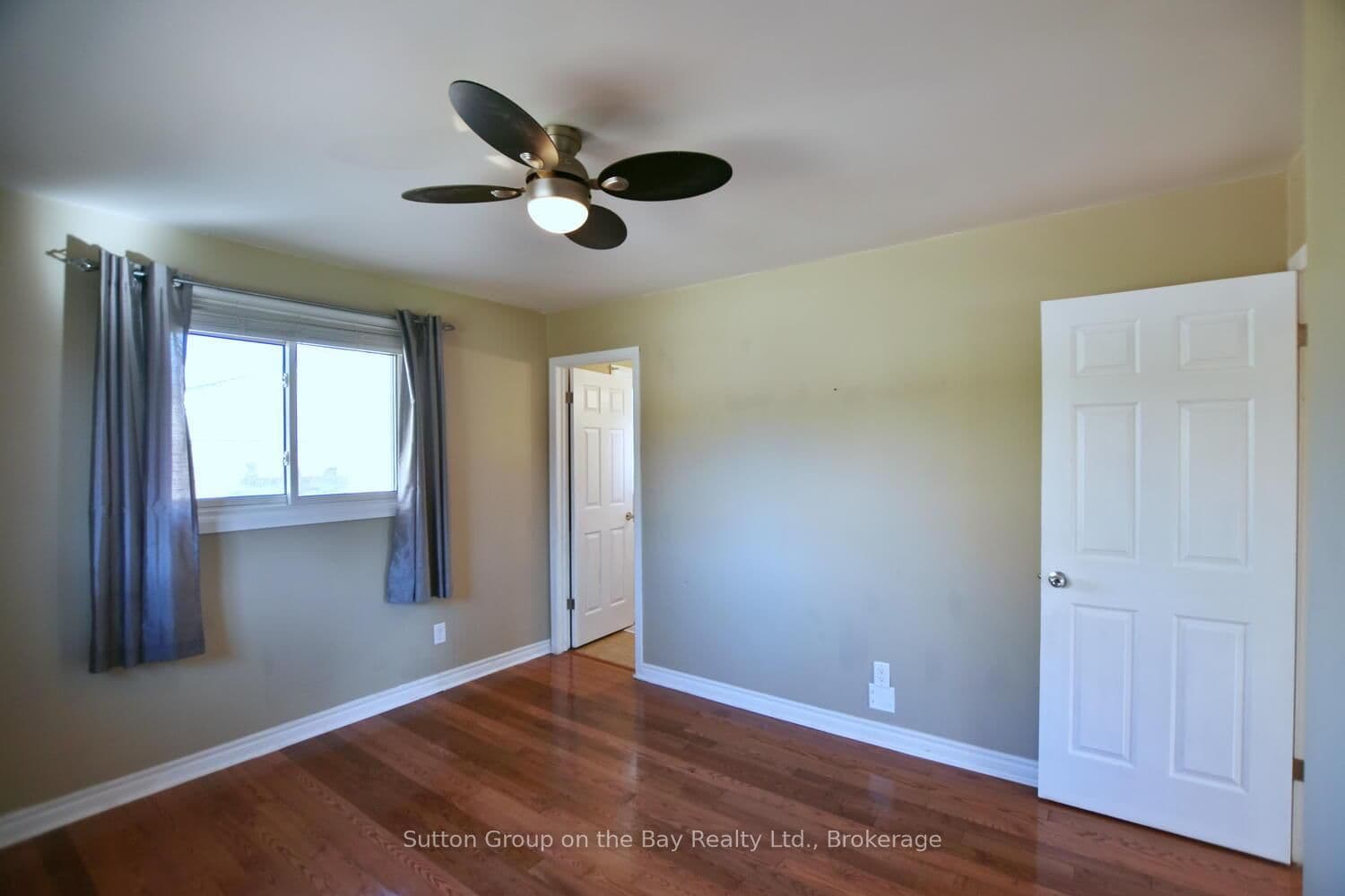 5 BROCK Crescent thumbnail 27