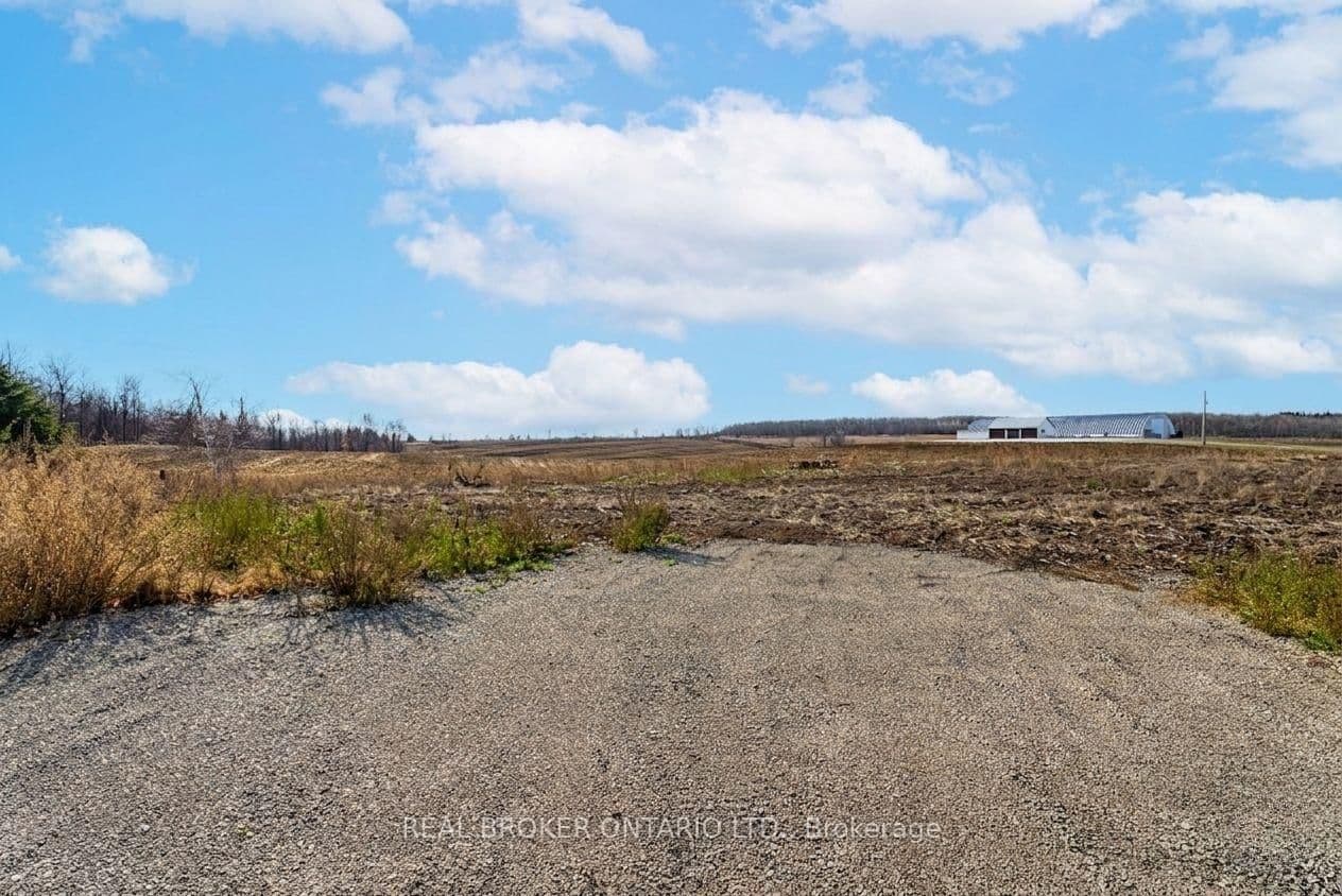 6449 12 13 Side Road thumbnail 20