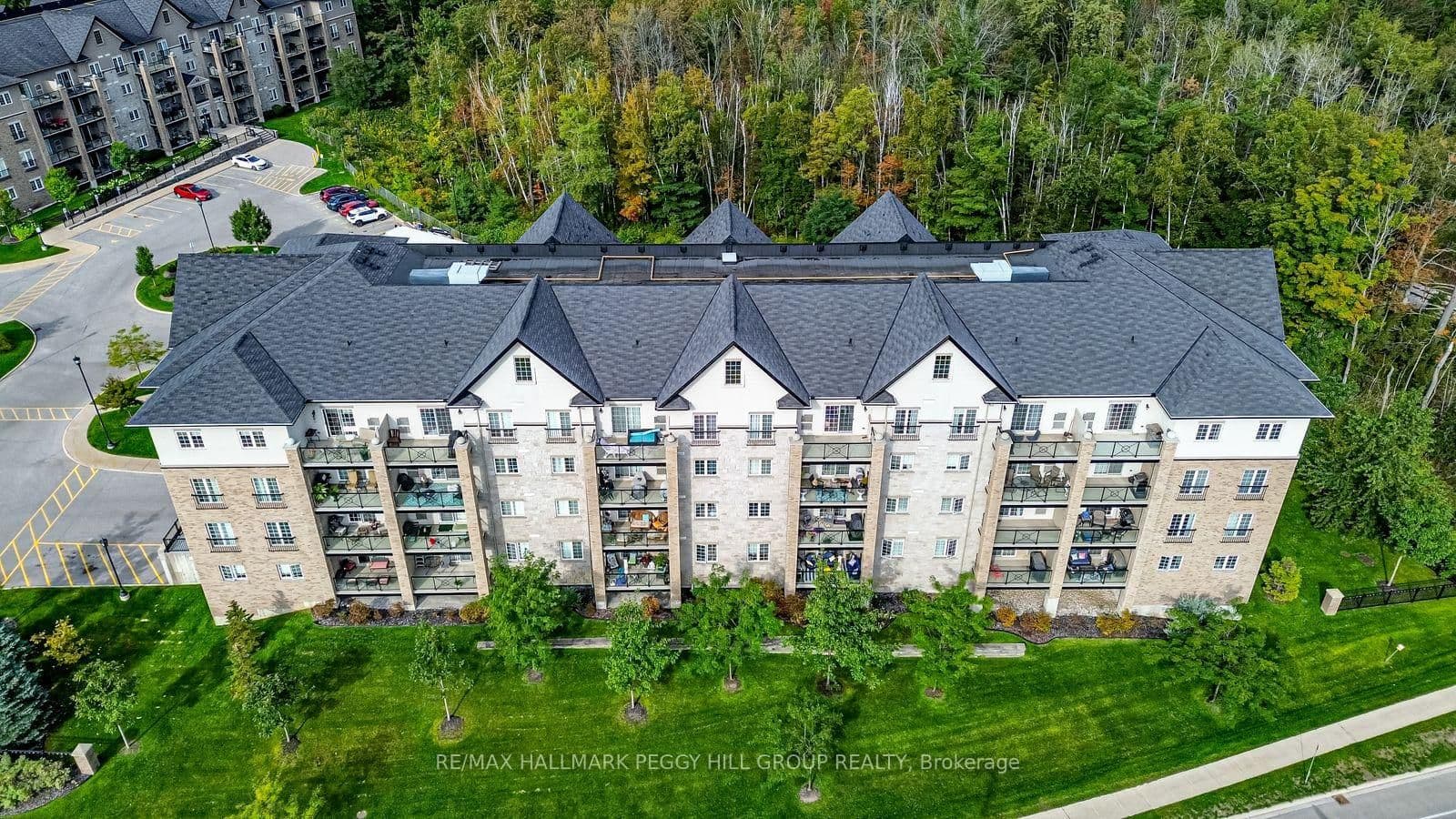 40 Ferndale Drive S, Unit 402 - Image 1
