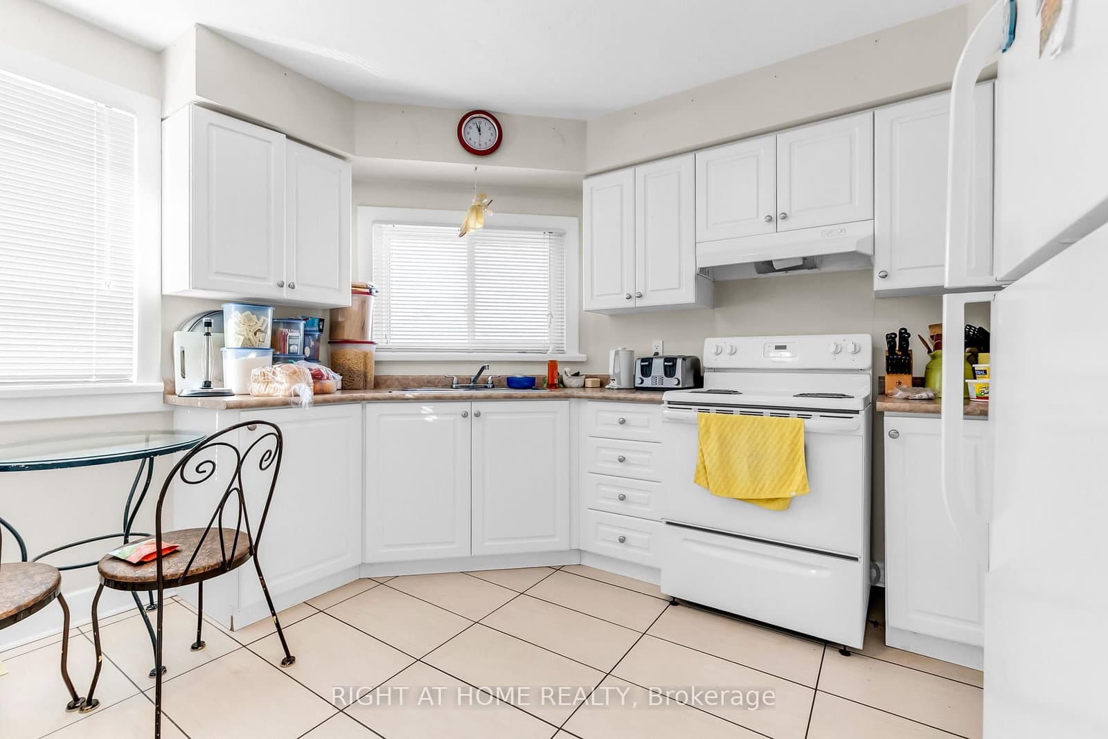 32 Matchedash Street N, Unit Apartment A thumbnail 6