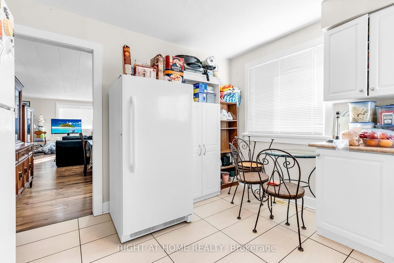 32 Matchedash Street N, Unit Apartment A thumbnail 8