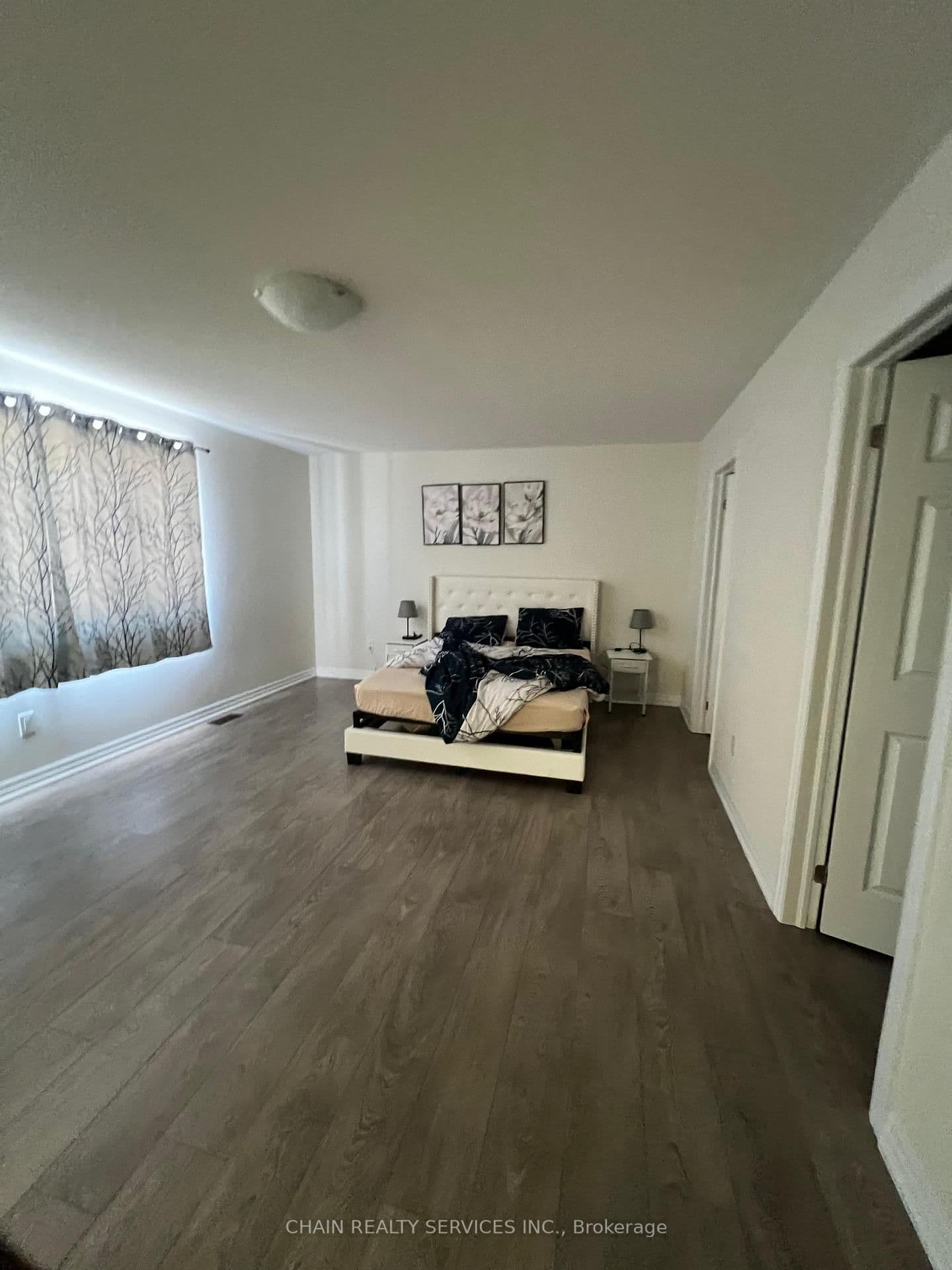 207 Stayner Street thumbnail 6