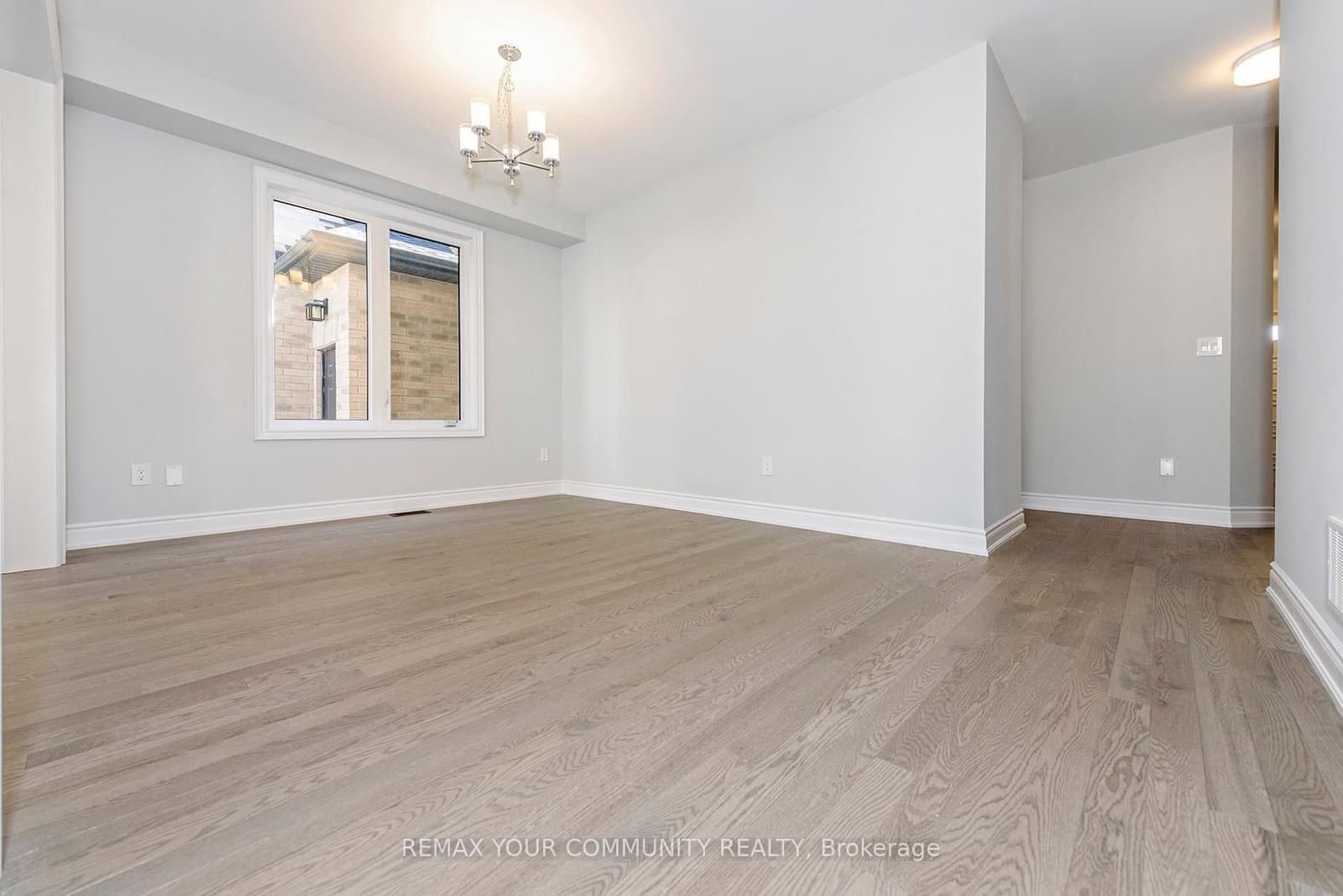 105 Bearberry Road thumbnail 10