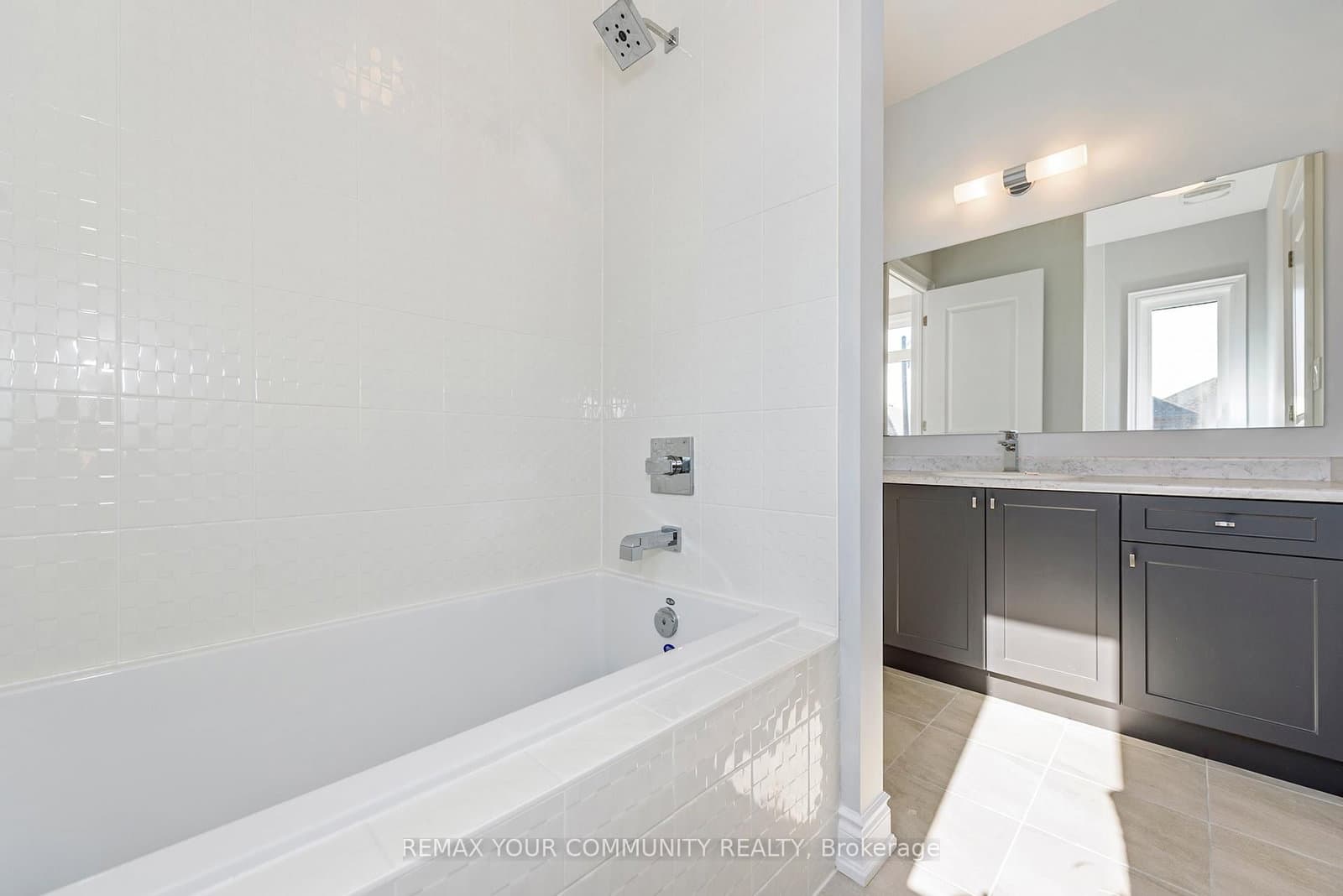 105 Bearberry Road thumbnail 27