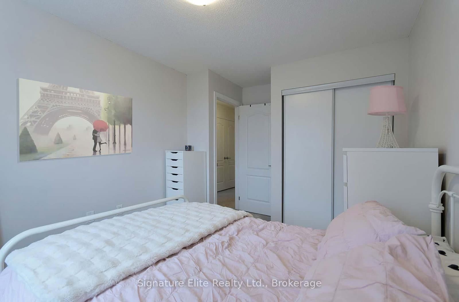 57 Ferndale Drive S, Unit 7 thumbnail 23