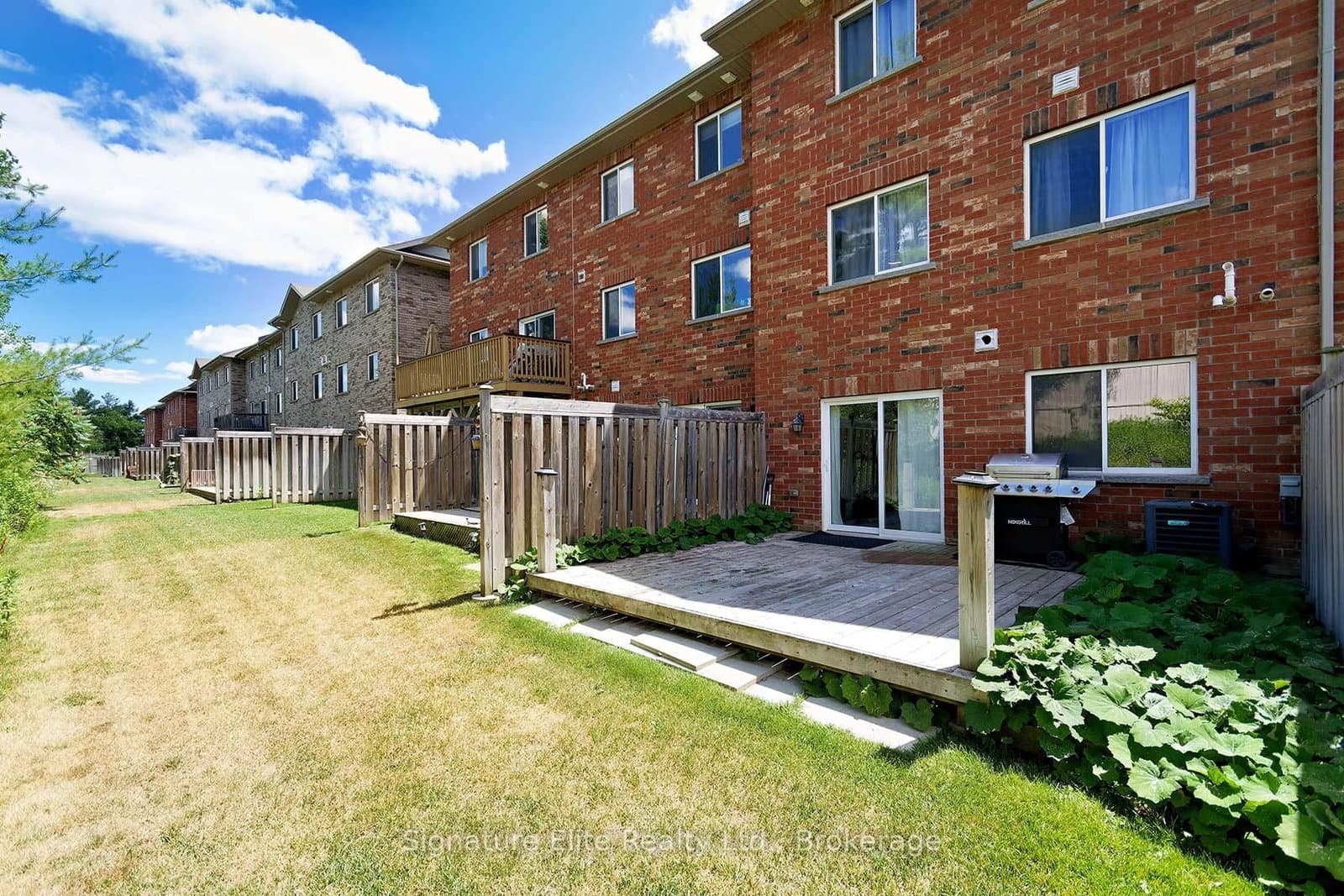 57 Ferndale Drive S, Unit 7 thumbnail 31
