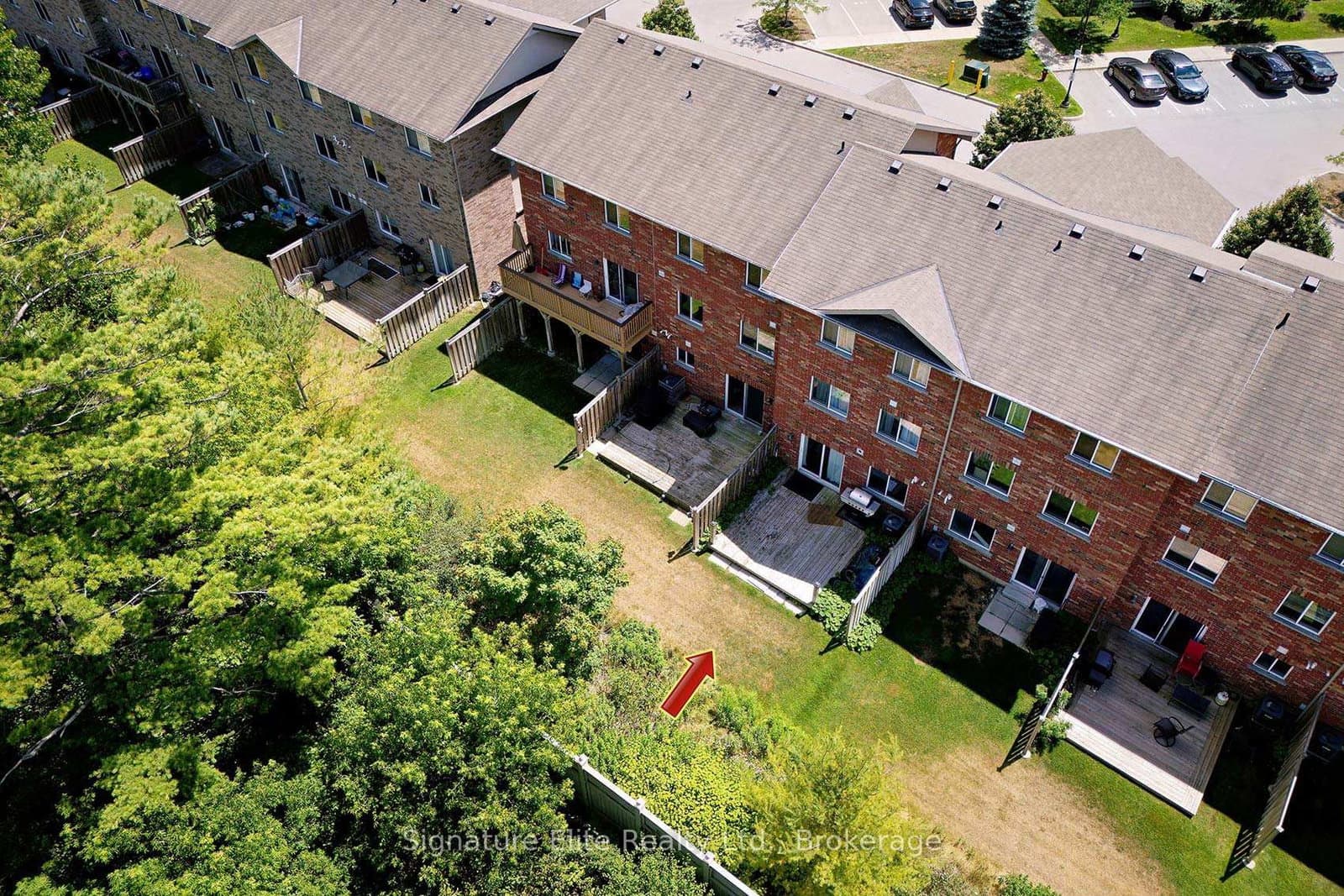 57 Ferndale Drive S, Unit 7 thumbnail 32