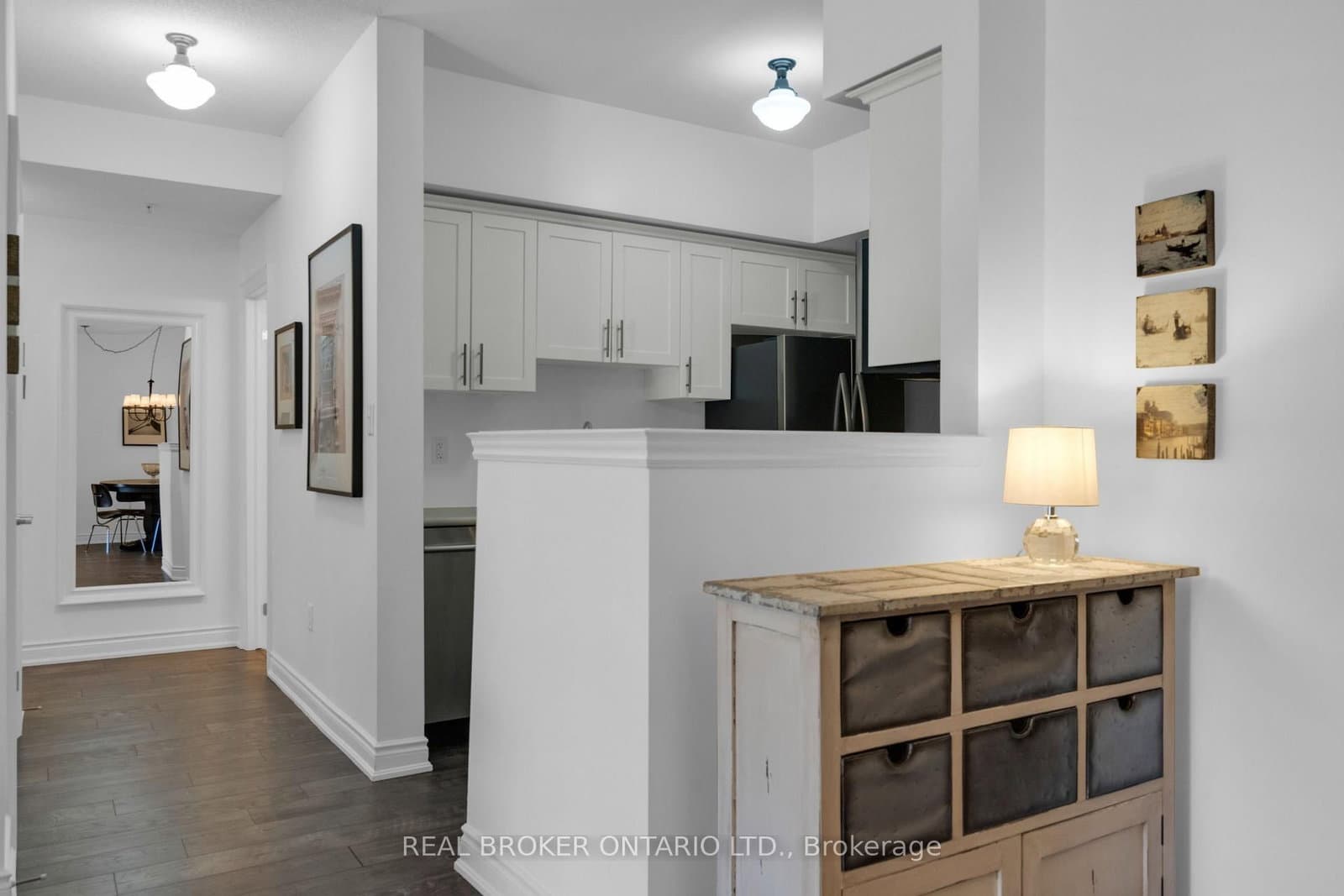 42 Ferndale Drive S, Unit 108 thumbnail 10
