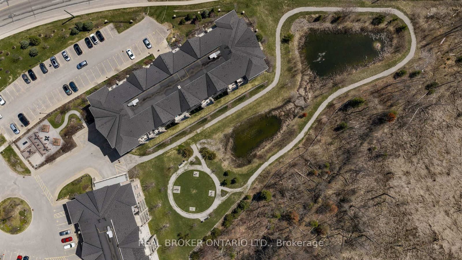 42 Ferndale Drive S, Unit 108 thumbnail 20