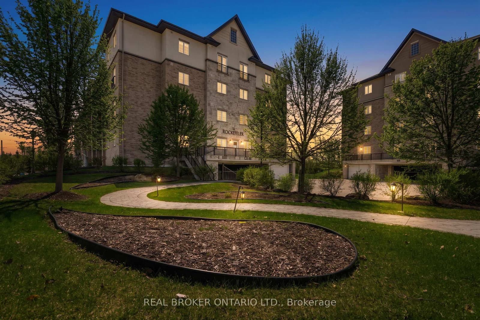 42 Ferndale Drive S, Unit 108 thumbnail 27
