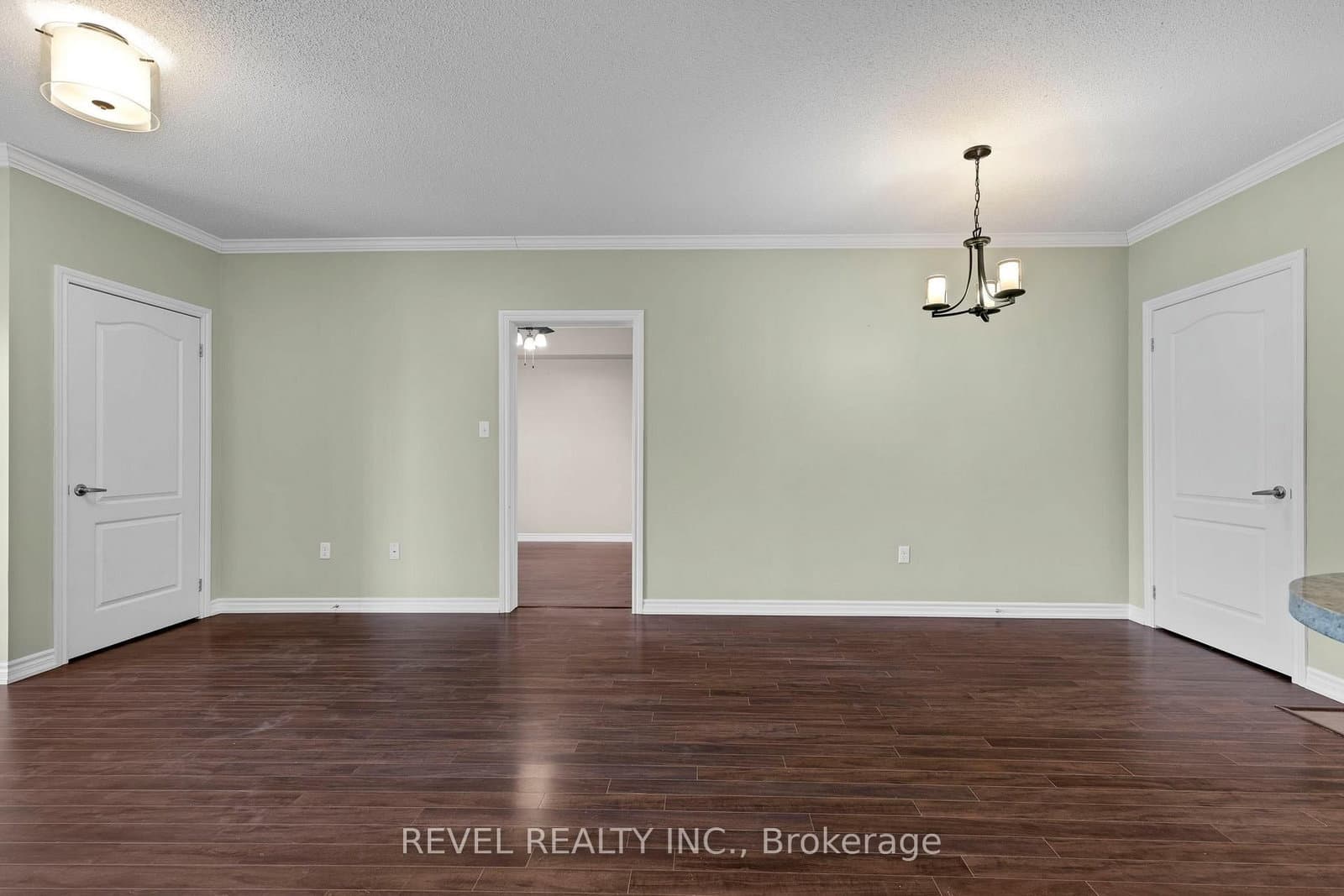 39 Ferndale Drive S, Unit 106 thumbnail 12
