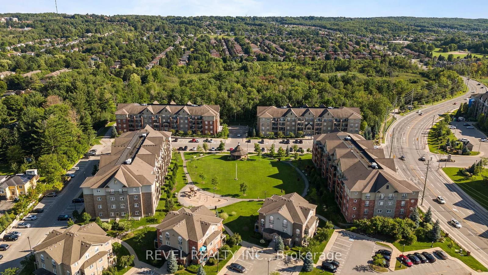 39 Ferndale Drive S, Unit 106 thumbnail 28