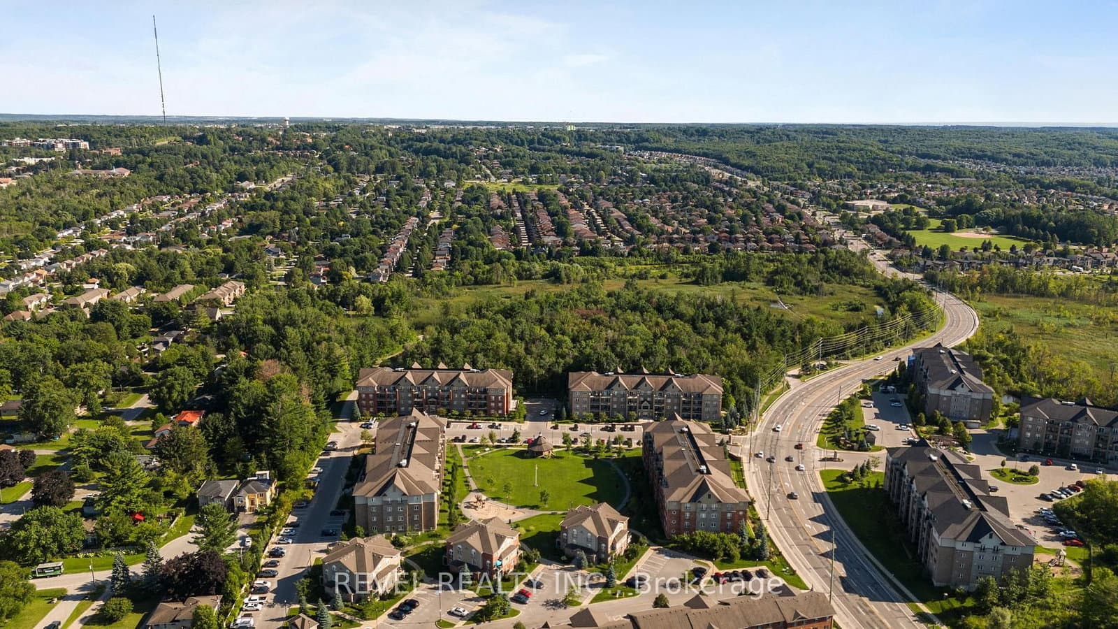 39 Ferndale Drive S, Unit 106 thumbnail 29