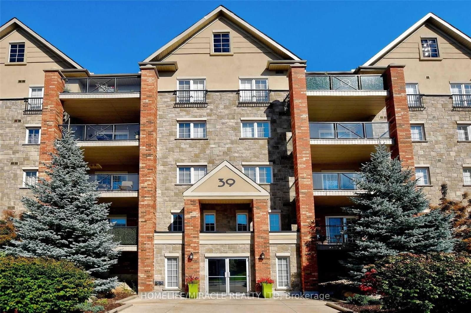 39 Ferndale Drive S, Unit 303 - Image 1