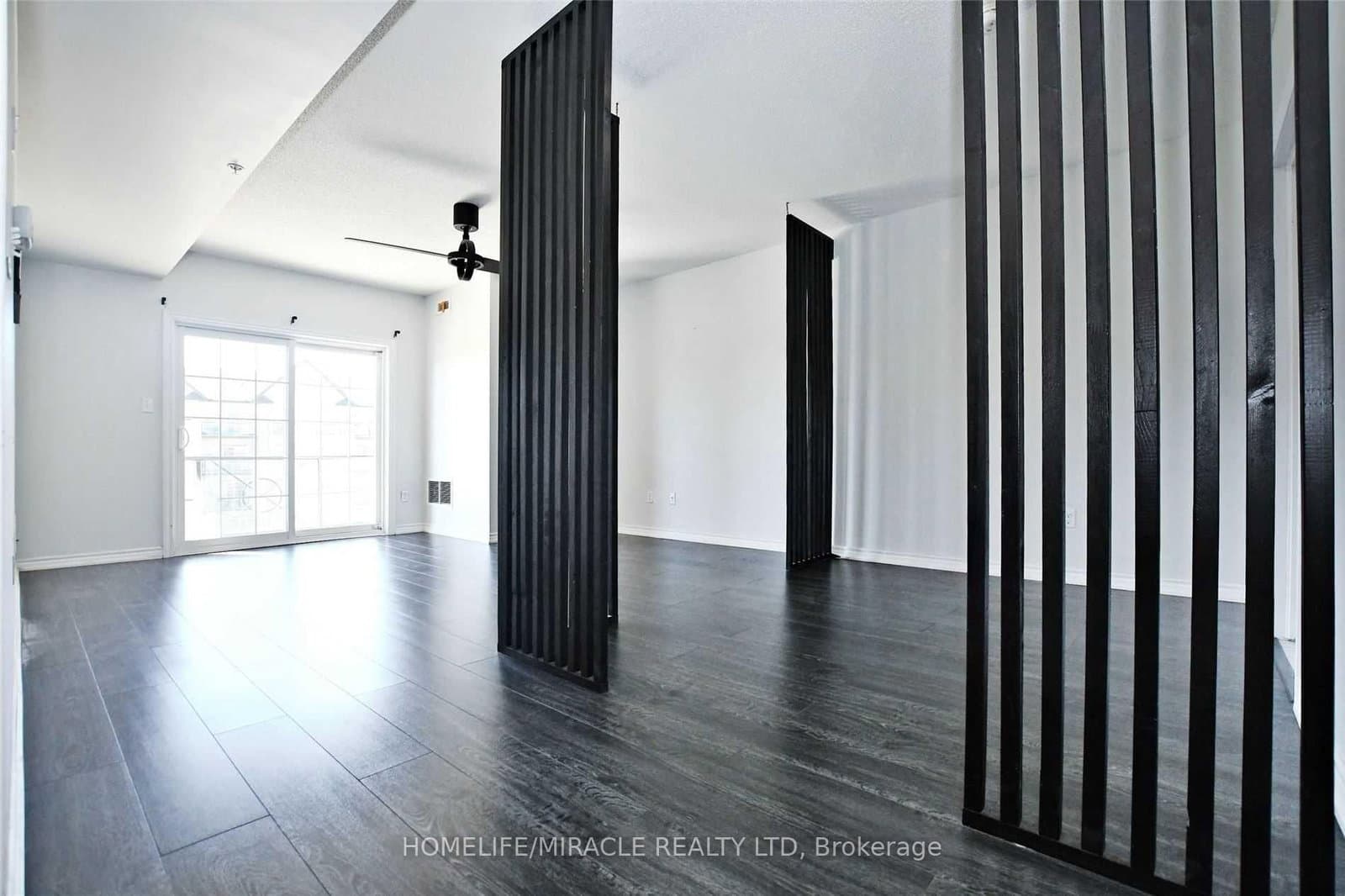 39 Ferndale Drive S, Unit 303 thumbnail 5