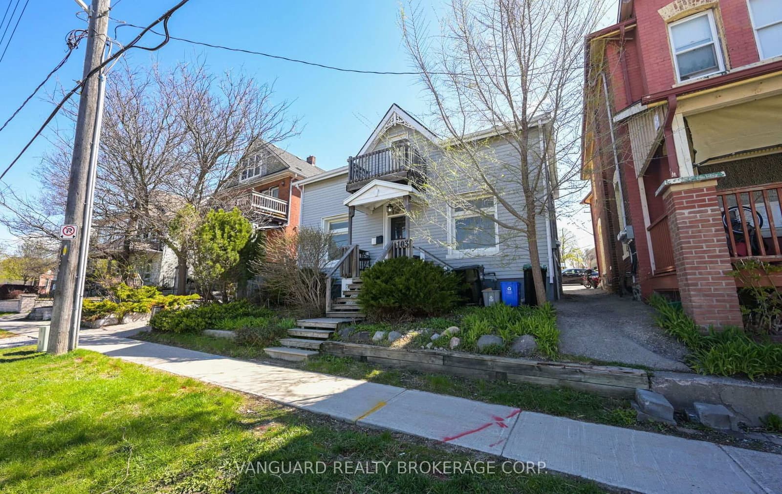 103 Mulcaster Street thumbnail 3