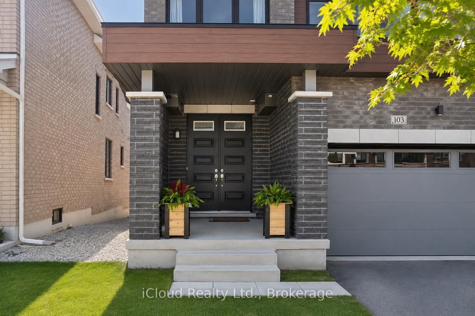 100 Bearberry Road thumbnail 3