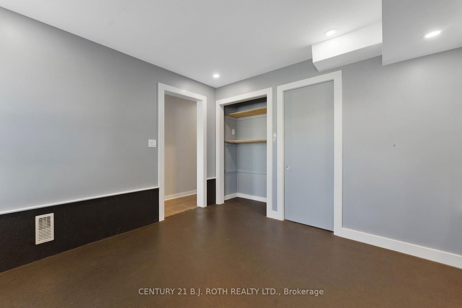 91 Coughlin Road, Unit 13 thumbnail 5