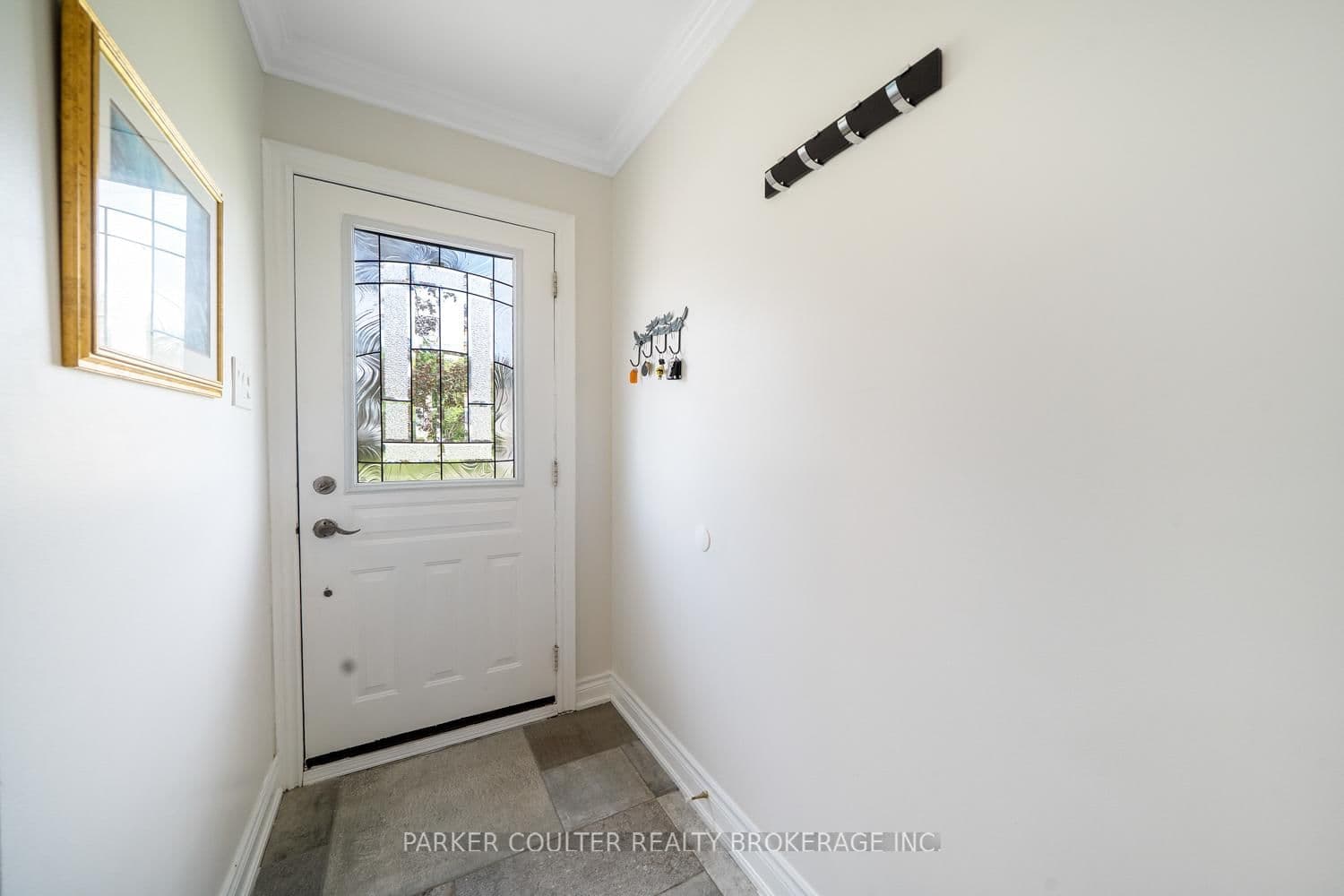 289 Pine Drive thumbnail 4